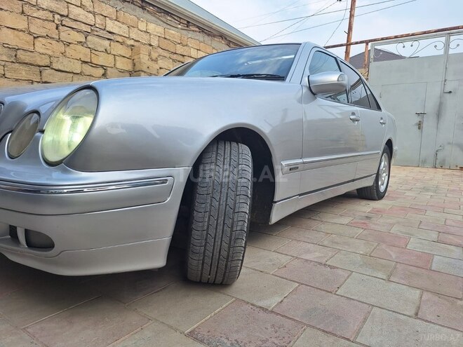 Mercedes E 270 2000, 365,000 km - 2.7 l - Bakı