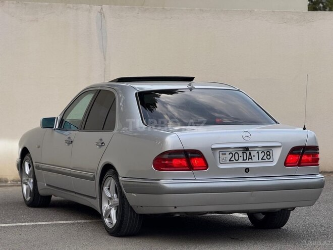 Mercedes E 200 1998, 372,000 km - 2.0 l - Bakı