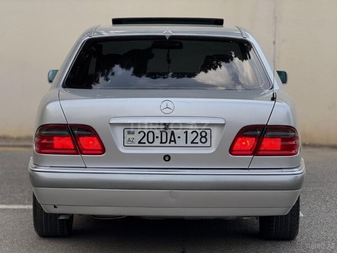Mercedes E 200 1998, 372,000 km - 2.0 l - Bakı