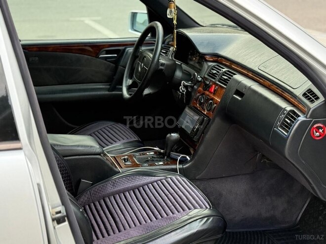Mercedes E 200 1998, 372,000 km - 2.0 l - Bakı