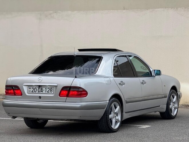 Mercedes E 200 1998, 372,000 km - 2.0 l - Bakı