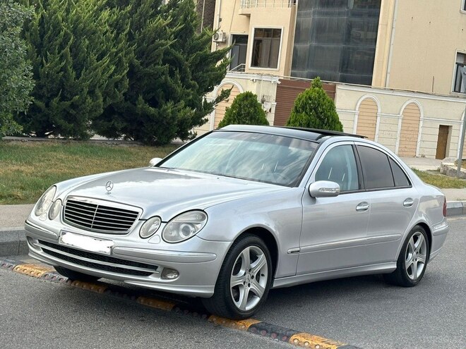 Mercedes E 320 2002, 308,000 km - 3.2 l - Bakı