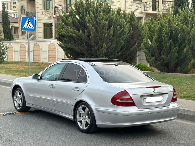 Mercedes E 320 2002, 308,000 km - 3.2 l - Bakı