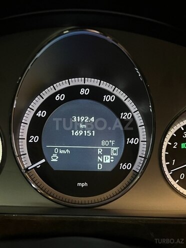 Mercedes E 350 2011, 169,000 km - 3.5 л - Bakı