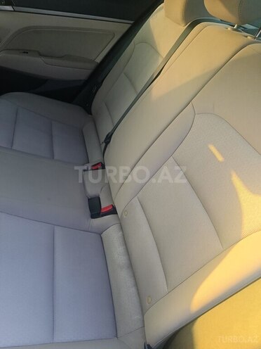 Hyundai Elantra 2017, 148,060 km - 2.0 l - Ağcabədi