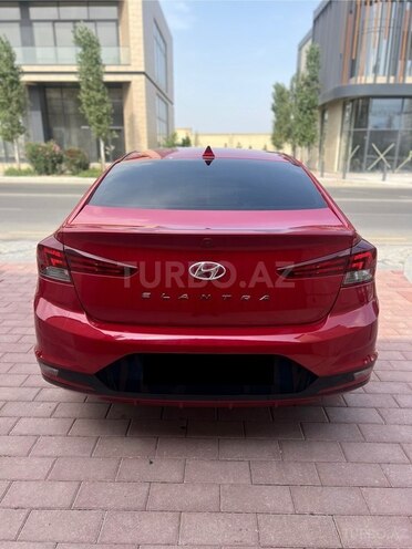 Hyundai Elantra 2018, 61,650 km - 2.0 l - Bakı