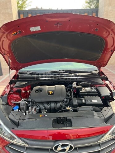 Hyundai Elantra 2018, 61,650 km - 2.0 l - Bakı