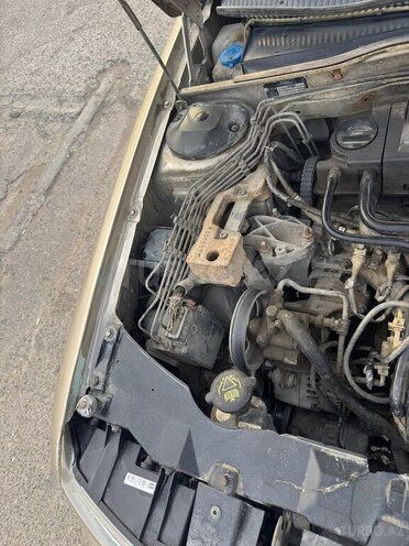 Iran Khodro Samand 2006, 333,333 km - 1.8 l - Sumqayıt
