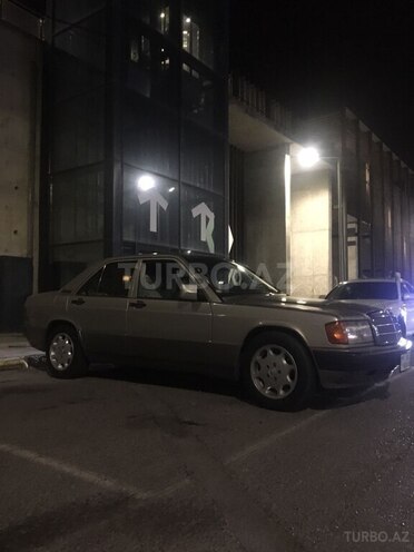 Mercedes 190 1992, 444,018 km - 2.3 l - Bakı
