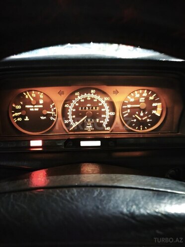 Mercedes 190 1992, 444,018 km - 2.3 l - Bakı
