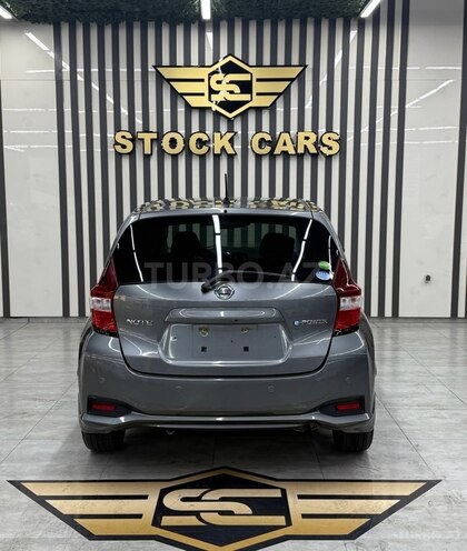 Nissan Note-4