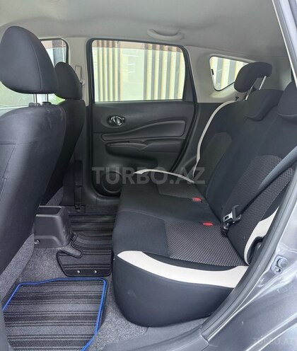 Nissan Note-8
