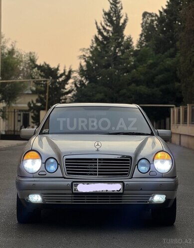 Mercedes E 240 1998, 254,121 km - 2.4 l - Bakı