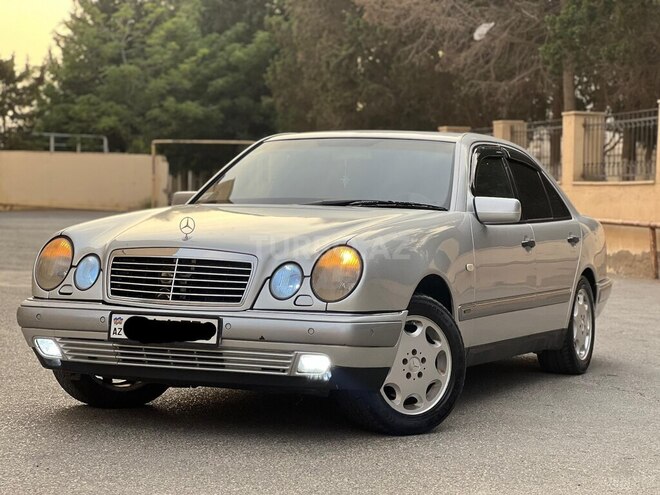 Mercedes E 240 1998, 254,121 km - 2.4 l - Bakı