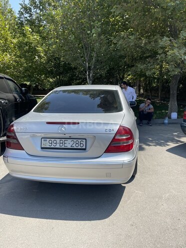 Mercedes E 270 2003, 598,000 km - 2.7 l - Bakı