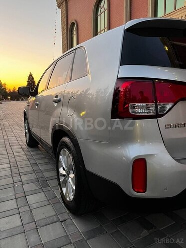 Kia Sorento 2013, 196,000 km - 2.0 l - Şirvan