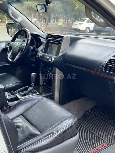 Toyota Land Cruiser Prado 2012, 165,000 km - 2.7 л - Bakı