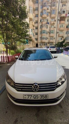 Volkswagen Passat 2012, 175,000 km - 2.5 l - Bakı