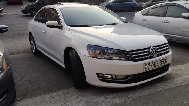 Volkswagen Passat 2012, 175,000 km - 2.5 l - Bakı