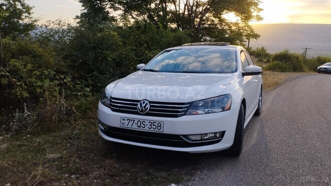 Volkswagen Passat 2012, 175,000 km - 2.5 l - Bakı