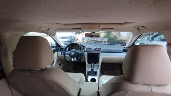 Volkswagen Passat 2012, 175,000 km - 2.5 l - Bakı