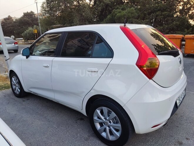 MG  2012, 220,000 km - 1.5 l - Bakı