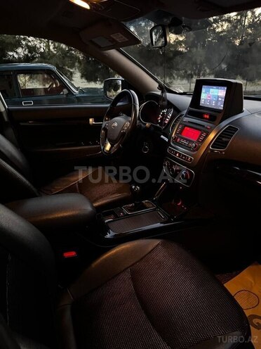 Kia Sorento 2013, 196,000 km - 2.0 l - Şirvan