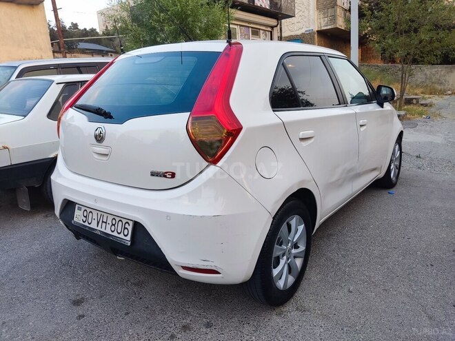 MG  2012, 220,000 km - 1.5 l - Bakı