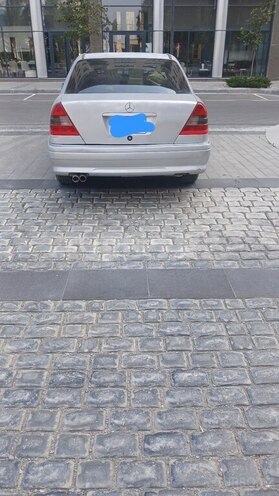 Mercedes C 220 1995, 471,600 km - 2.2 l - Bakı