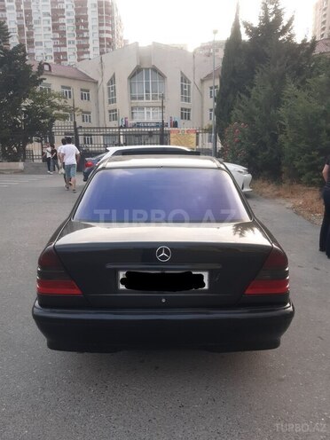 Mercedes C 230 1998, 390,000 km - 2.3 l - Bakı