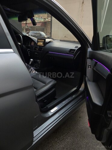 Mercedes C 300 2007, 278,000 km - 3.0 l - Bakı