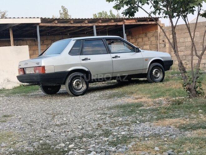 LADA (VAZ) 21099 2003, 235,214 km - 1.5 л - Ucar