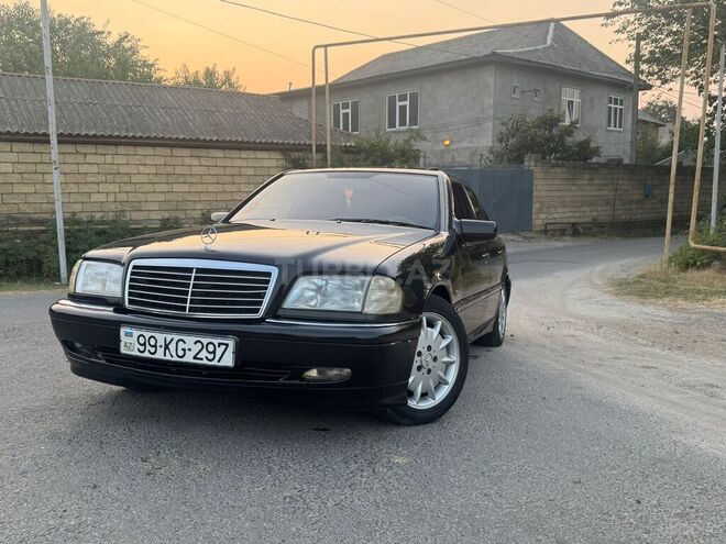 Mercedes C 180 1999, 331,500 km - 1.8 l - Masallı