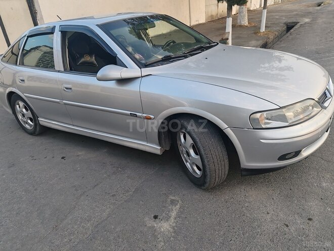 Opel Vectra 2001, 350,000 km - 1.6 l - Zaqatala