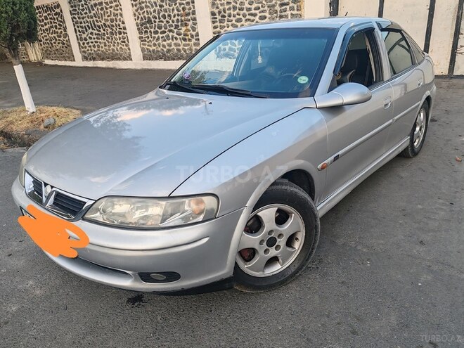 Opel Vectra 2001, 350,000 km - 1.6 l - Zaqatala