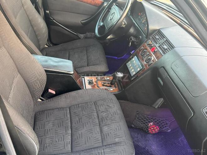 Mercedes C 180 1999, 331,500 km - 1.8 l - Masallı
