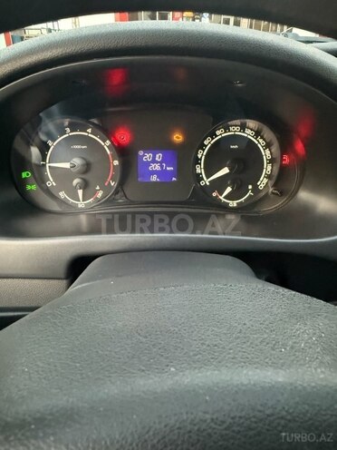 LADA (VAZ) Priora 2017, 422,000 km - 1.6 l - Yevlax