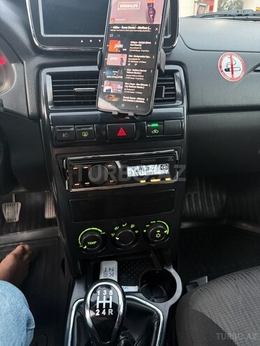 LADA (VAZ) Priora 2017, 422,000 km - 1.6 l - Yevlax