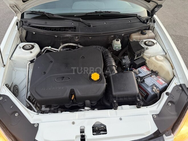 LADA (VAZ) Priora 2017, 422,000 km - 1.6 l - Yevlax