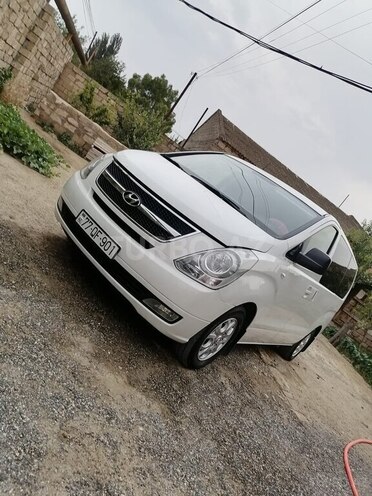 Hyundai H-1 2011, 387,563 km - 2.5 л - Bakı