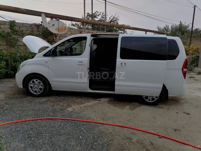 Hyundai H-1 2011, 387,563 km - 2.5 л - Bakı