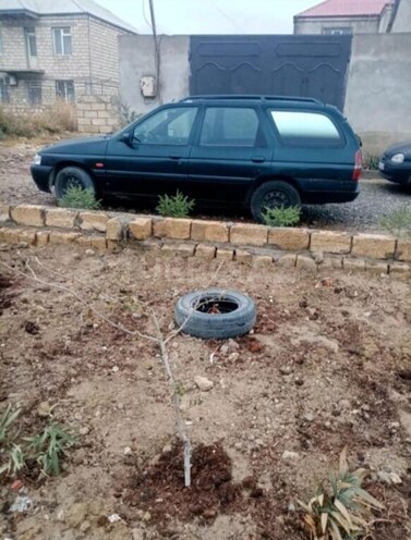 Ford Escort 1997, 300,000 km - 1.8 l - Bakı