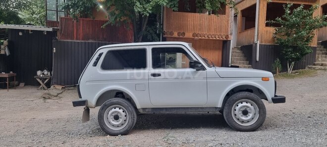 LADA (VAZ) Niva 2013, 150,000 km - 1.7 l - Göygöl