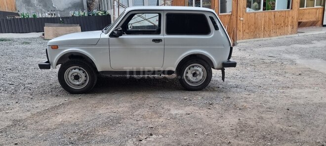 LADA (VAZ) Niva 2013, 150,000 km - 1.7 l - Göygöl