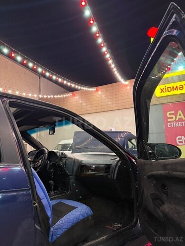 BMW 318 1992, 361,000 km - 1.8 l - Bakı