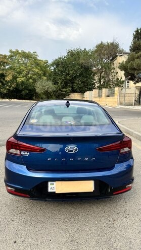 Hyundai Elantra 2019, 135,185 km - 2.0 л - Bakı