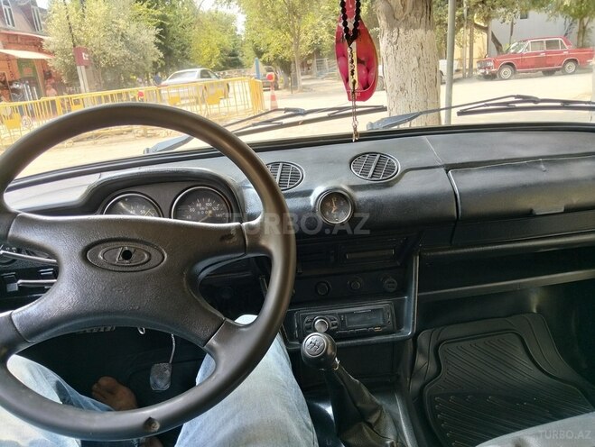 LADA (VAZ) 2106 1978, 20,392 km - 1.6 л - Salyan