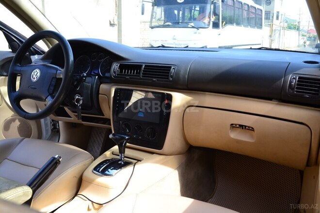 Volkswagen Passat 2002, 363,000 km - 1.8 l - Bakı