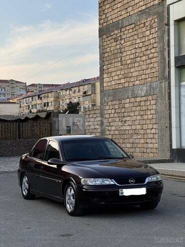 Opel Vectra 2000, 320,000 km - 1.6 l - Qazax