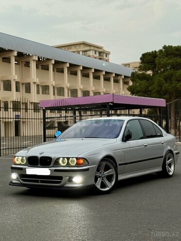 BMW 530 2001, 236,497 km - 3.0 л - Bakı